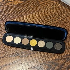 Marc Jacobs Eye-conic Multi-finish Eyeshadow Palette 750 Edgitorial
